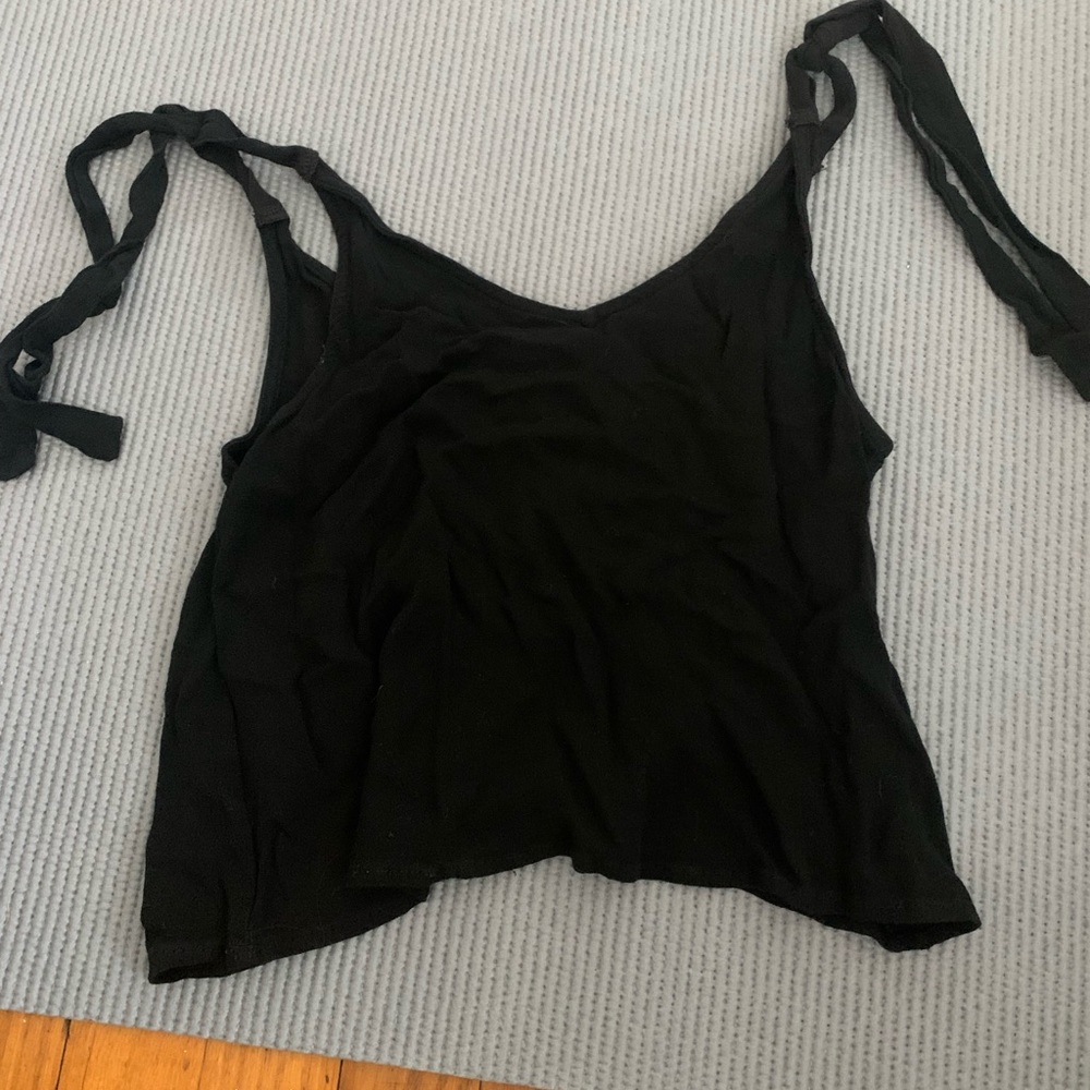 Tied sleeve tank top